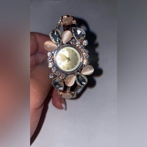 Elegant Gold and Cream Women's Watch